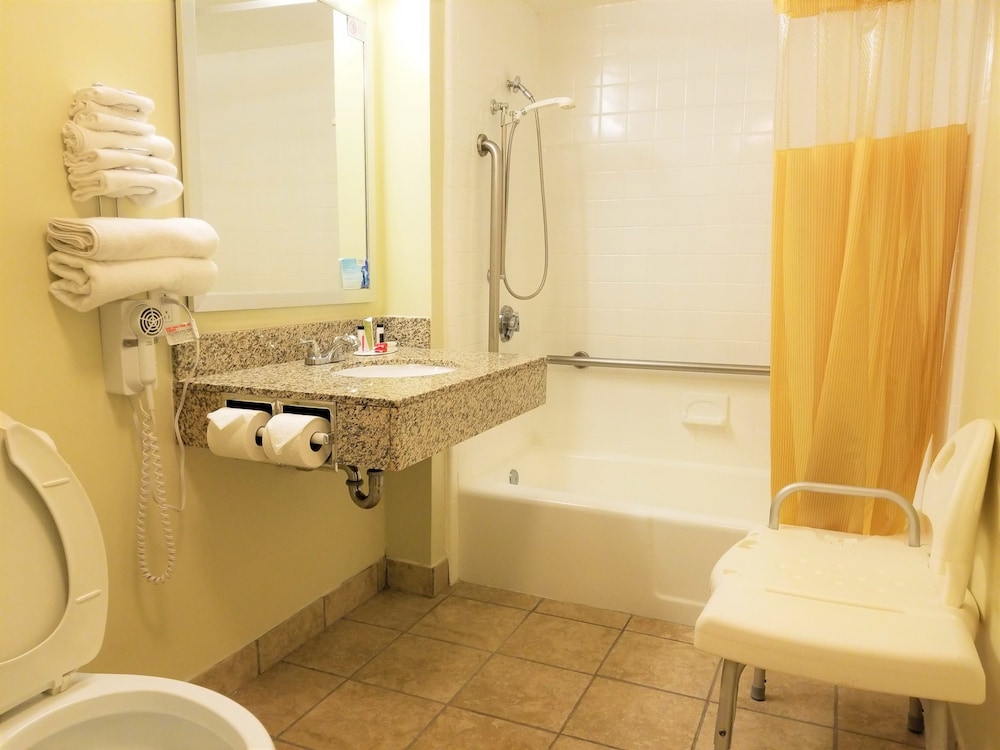 Imagen de la habitación del Hotel Days Inn By Wyndham Frederick. Foto 15