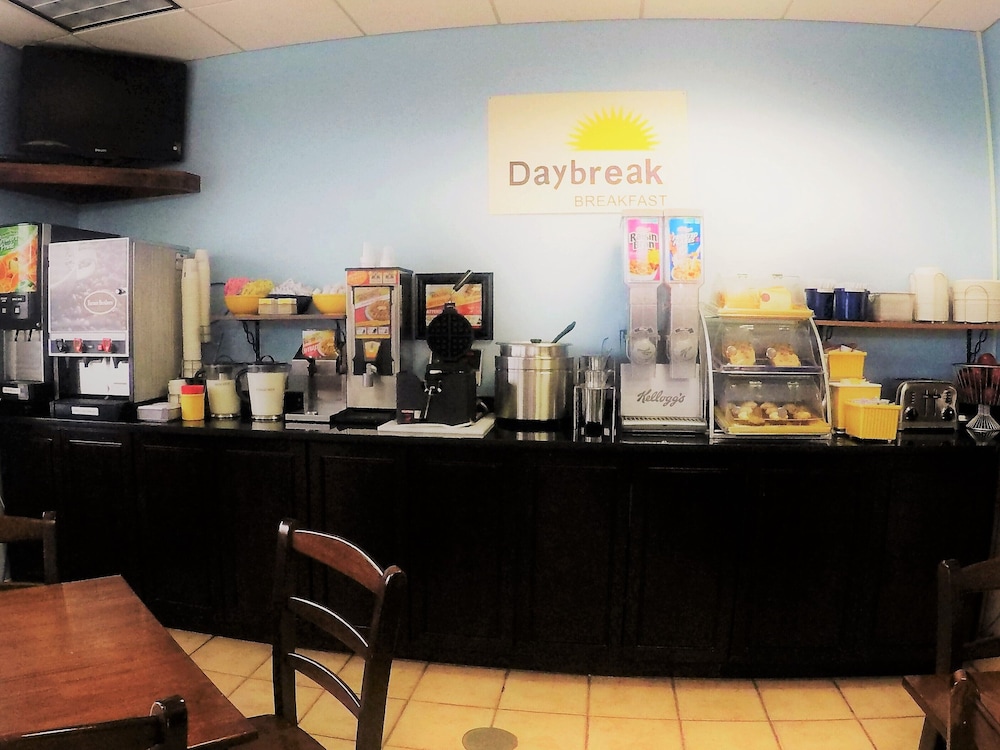 Imagen del bar/restaurante del Hotel Days Inn By Wyndham Frederick. Foto 2