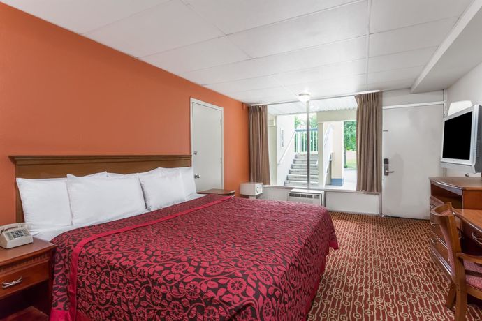 Imagen de la habitación del Hotel Days Inn By Wyndham Fredericksburg North. Foto 7
