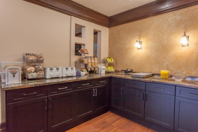Imagen del bar/restaurante del Hotel Days Inn By Wyndham Fredericton. Foto 2