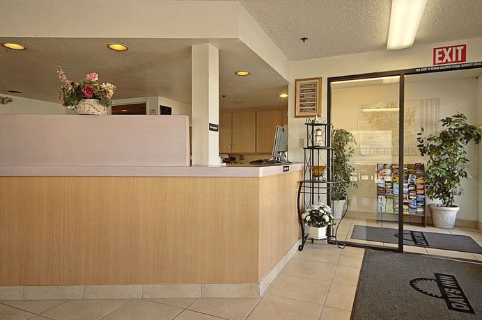 Imagen de los interiores del Hotel Days Inn By Wyndham Fresno South. Foto 20