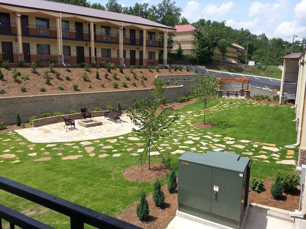 Imagen general del Hotel Days Inn By Wyndham Fultondale. Foto 1