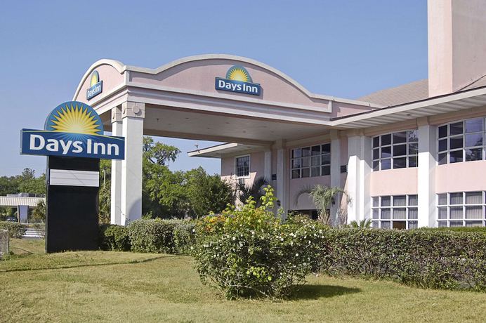 Imagen general del Hotel Days Inn By Wyndham Gainesville University. Foto 1