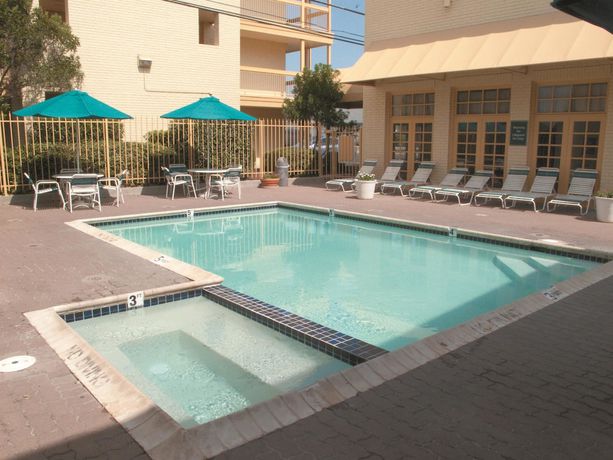 Imagen de la piscina del Hotel Days Inn By Wyndham Georgetown. Foto 16
