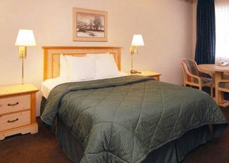 Imagen de la habitación del Hotel Days Inn By Wyndham Gilroy. Foto 6
