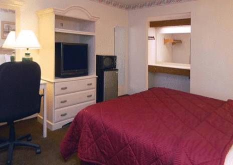Imagen de la habitación del Hotel Days Inn By Wyndham Gilroy. Foto 8