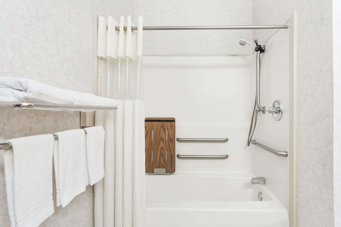 Imagen de la habitación del Hotel Days Inn By Wyndham Glen Allen/richmond North. Foto 11