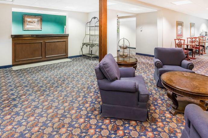 Imagen de los interiores del Hotel Days Inn By Wyndham Grand Island I-80. Foto 19