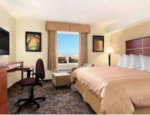 Imagen de la habitación del Hotel Days Inn By Wyndham Grande Prairie. Foto 5
