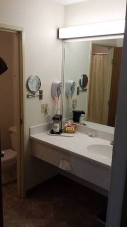 Imagen de la habitación del Hotel Days Inn By Wyndham Great Falls. Foto 8