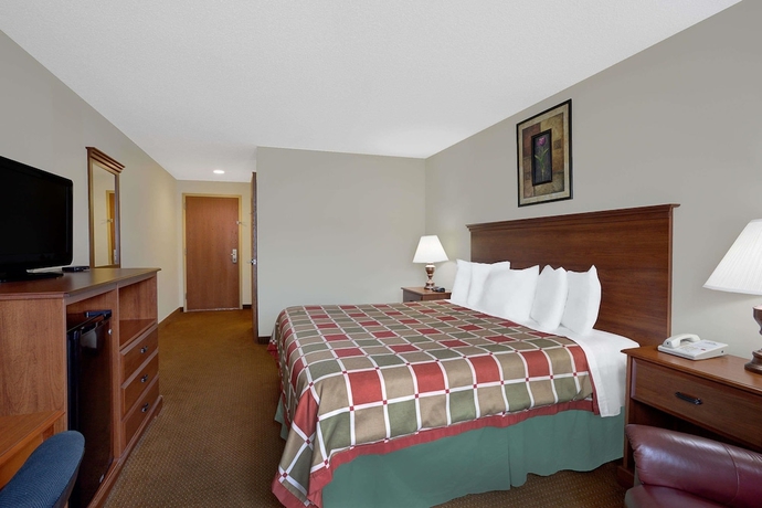 Imagen de la habitación del Hotel Days Inn By Wyndham Greensboro Nc. Foto 5