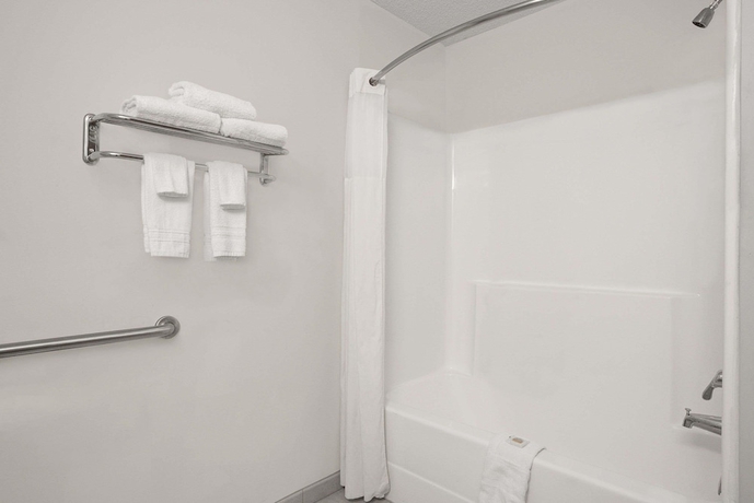 Imagen de la habitación del Hotel Days Inn By Wyndham Greensboro Nc. Foto 16