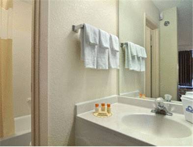 Imagen de la habitación del Hotel Days Inn By Wyndham Greenville, Greenville. Foto 6