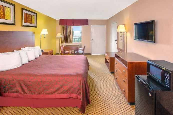 Imagen de la habitación del Hotel Days Inn By Wyndham Gulfport. Foto 7