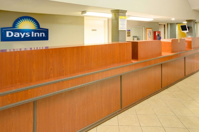Imagen de los interiores del Hotel Days Inn By Wyndham Gulfport. Foto 14