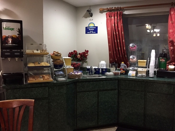 Imagen del bar/restaurante del Hotel Days Inn By Wyndham Gulfport. Foto 4