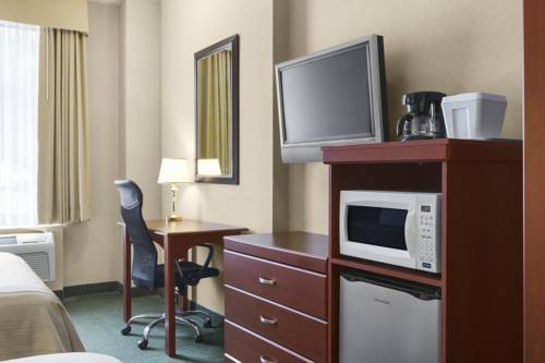 Imagen de la habitación del Hotel Days Inn By Wyndham Hamilton, Hamilton . Foto 4