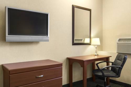 Imagen de la habitación del Hotel Days Inn By Wyndham Hamilton, Hamilton . Foto 7