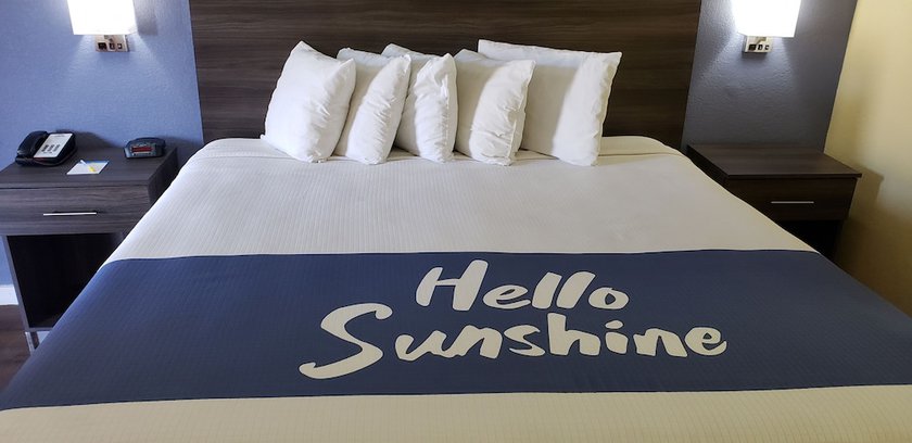 Imagen de la habitación del Hotel Days Inn By Wyndham Hampton Near Coliseum Convention Center. Foto 10