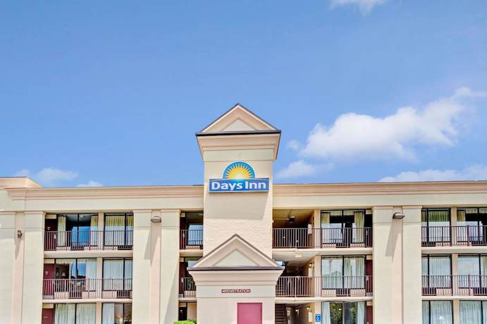 Imagen general del Hotel Days Inn By Wyndham Hampton Near Coliseum Convention Center. Foto 2