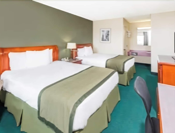Imagen de la habitación del Hotel Days Inn By Wyndham Hannibal. Foto 13