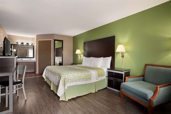 Imagen de la habitación del Hotel Days Inn By Wyndham Hardeeville/ I-95 State Line. Foto 10