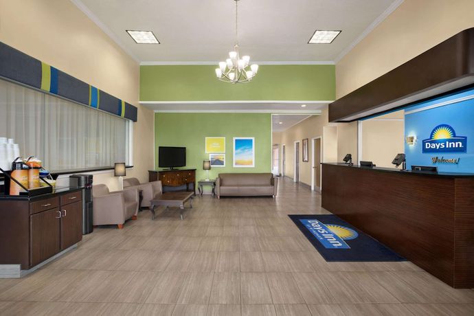Imagen de los interiores del Hotel Days Inn By Wyndham Hardeeville/ I-95 State Line. Foto 20