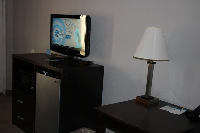 Imagen de la habitación del Hotel Days Inn By Wyndham Hays. Foto 4