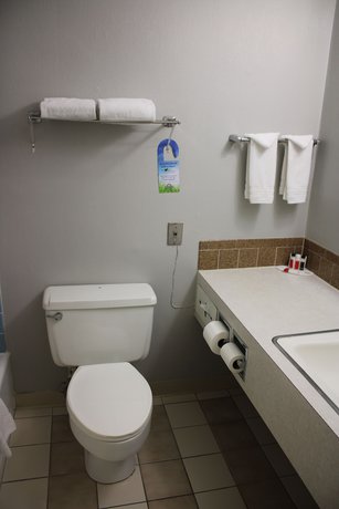 Imagen de la habitación del Hotel Days Inn By Wyndham Hays. Foto 14