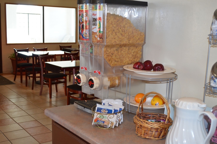 Imagen del bar/restaurante del Hotel Days Inn By Wyndham Holbrook. Foto 3