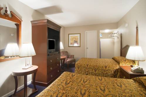 Imagen de la habitación del Hotel Days Inn By Wyndham Hot Springs. Foto 4