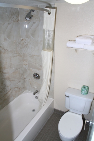 Imagen de la habitación del Hotel Days Inn By Wyndham Houston. Foto 11