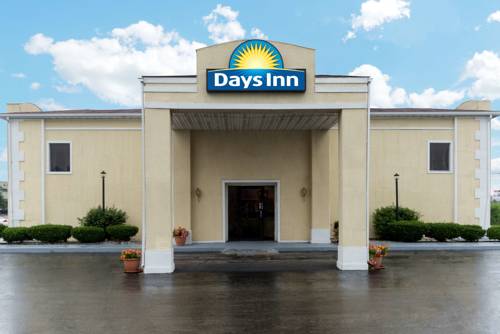 Imagen general del Hotel Days Inn By Wyndham Indianapolis East Post Road. Foto 2