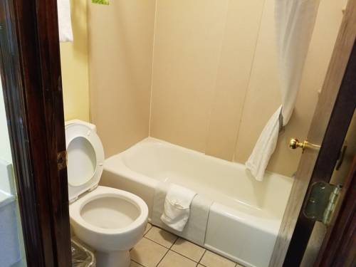 Imagen de la habitación del Hotel Days Inn By Wyndham Jacksonville Nc. Foto 2