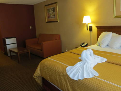 Imagen de la habitación del Hotel Days Inn By Wyndham Kansas City. Foto 10