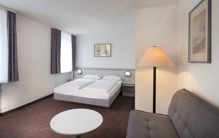Imagen de los interiores del Hotel Days Inn By Wyndham Kassel Hessenland. Foto 15