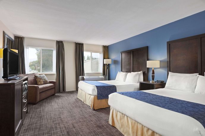 Imagen de la habitación del Hotel Days Inn By Wyndham Kelowna. Foto 6