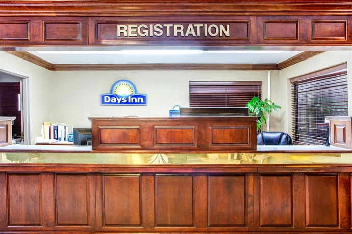 Imagen de los interiores del Hotel Days Inn By Wyndham Kennesaw. Foto 13