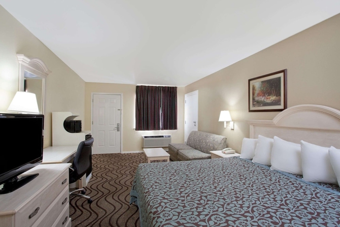 Imagen de la habitación del Hotel Days Inn By Wyndham Kerrville. Foto 4