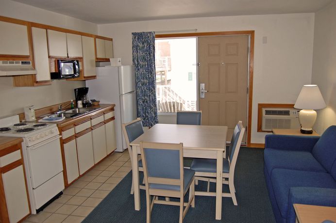 Imagen de la habitación del Hotel Days Inn By Wyndham Kill Devil Hills Oceanfront - Wilbur. Foto 5