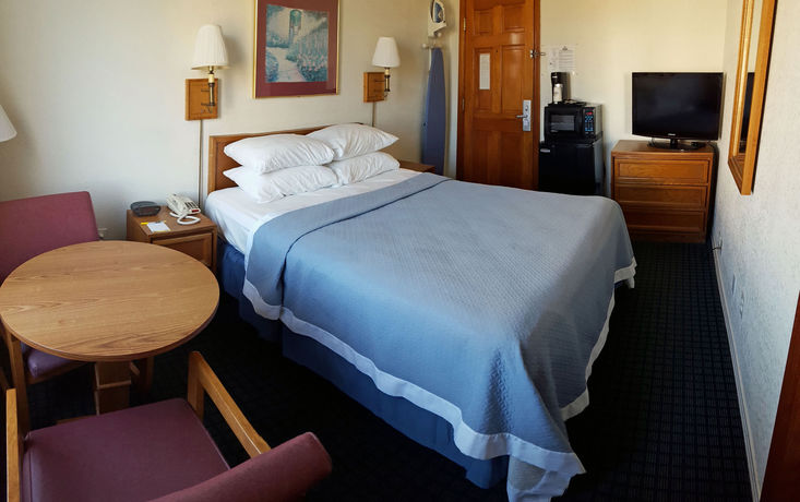 Imagen de la habitación del Hotel Days Inn By Wyndham Kill Devil Hills Oceanfront - Wilbur. Foto 8