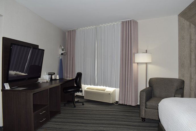 Imagen de la habitación del Hotel Days Inn By Wyndham Kingston. Foto 13