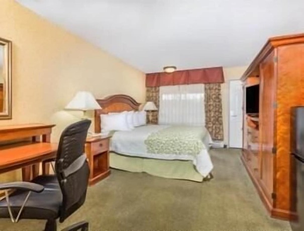 Imagen de la habitación del Hotel Days Inn By Wyndham Klamath Falls. Foto 11