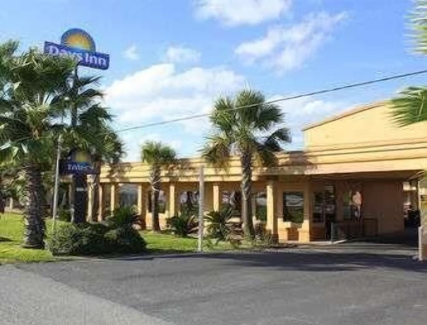 Imagen general del Hotel Days Inn By Wyndham Lake Charles. Foto 1