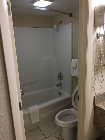 Imagen de la habitación del Hotel Days Inn By Wyndham Lake City I-10. Foto 10