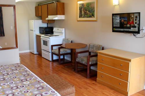 Imagen de la habitación del Hotel Days Inn By Wyndham Lakewood South Tacoma. Foto 11