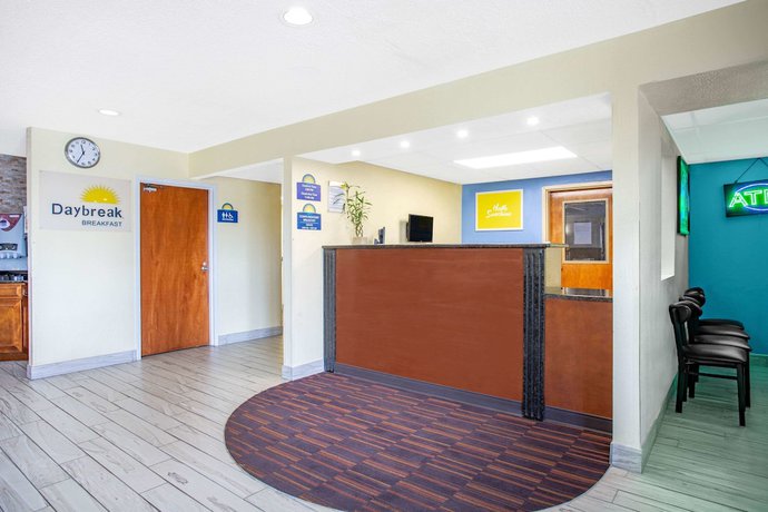 Imagen de los interiores del Hotel Days Inn By Wyndham Lancaster Pa Dutch Country. Foto 15