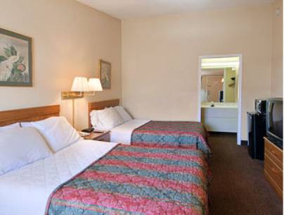 Imagen de la habitación del Hotel Days Inn By Wyndham Lawrenceville. Foto 10