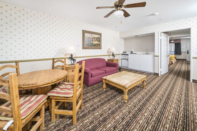 Imagen de la habitación del Hotel Days Inn By Wyndham Lebec. Foto 7