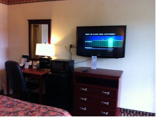 Imagen de la habitación del Hotel Days Inn By Wyndham Leesville. Foto 15